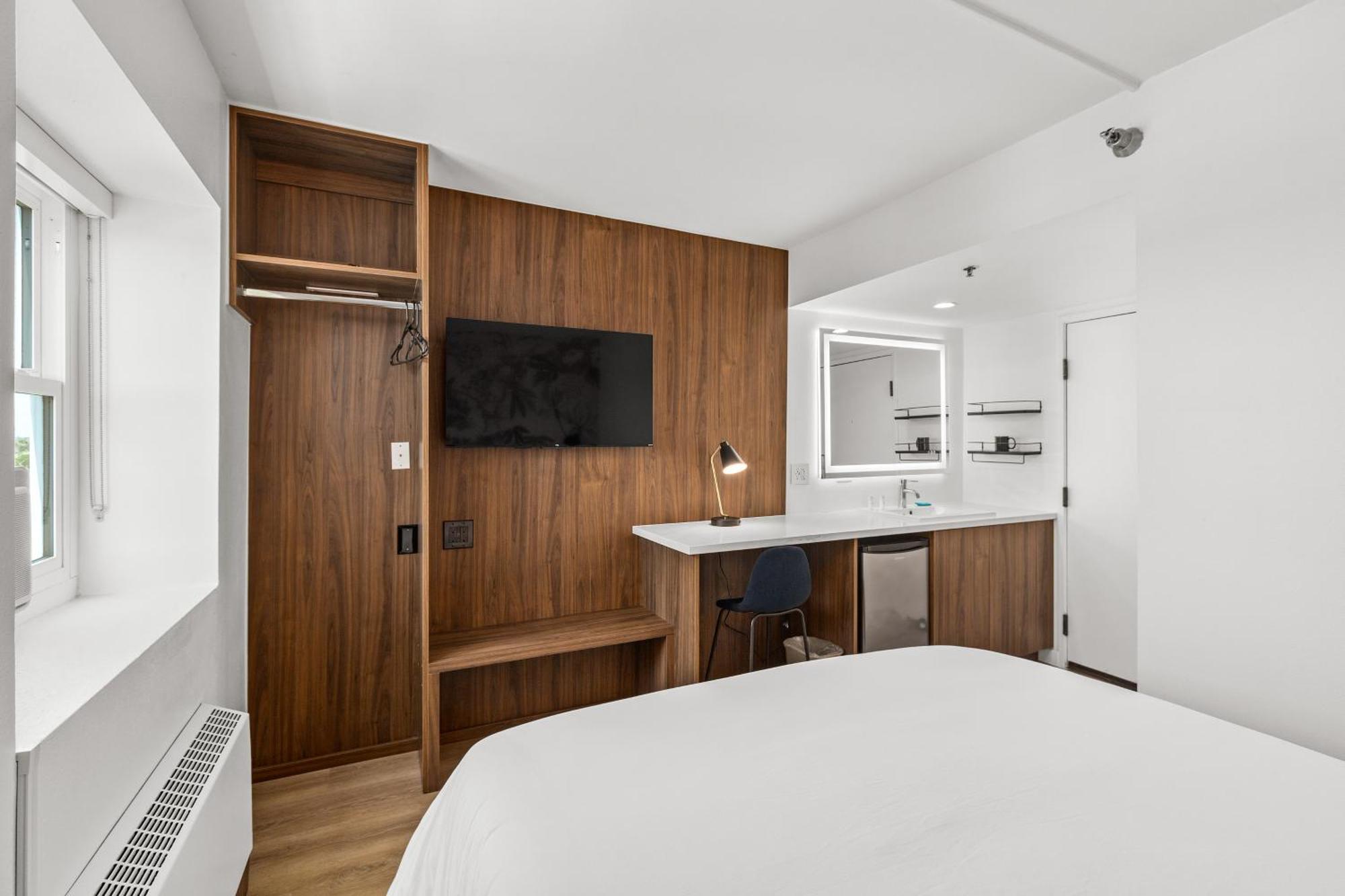 Uptown Inn - Limited Service Apart-Hotel Сан-Диего Экстерьер фото